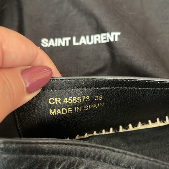 YSL logo embossed leather espadrilles - Picture 5 of 8